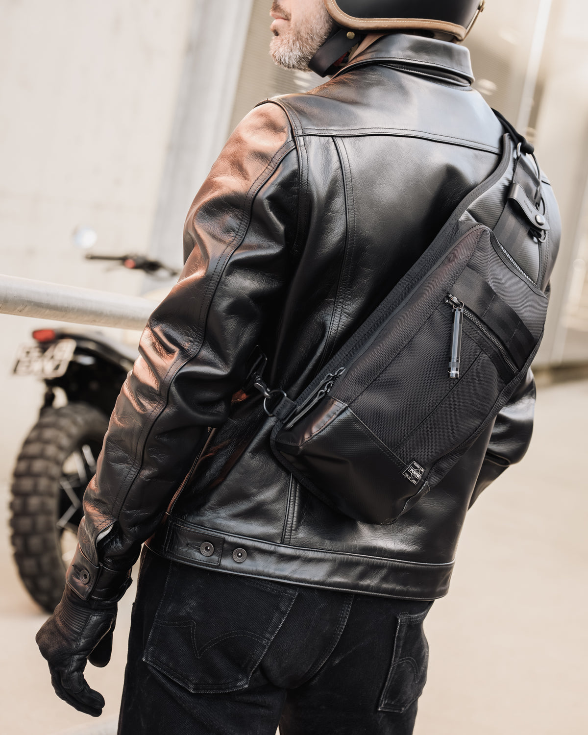 Porter - Yoshida & Co. - Heat Sling Shoulder Bag - Black – Iron Heart