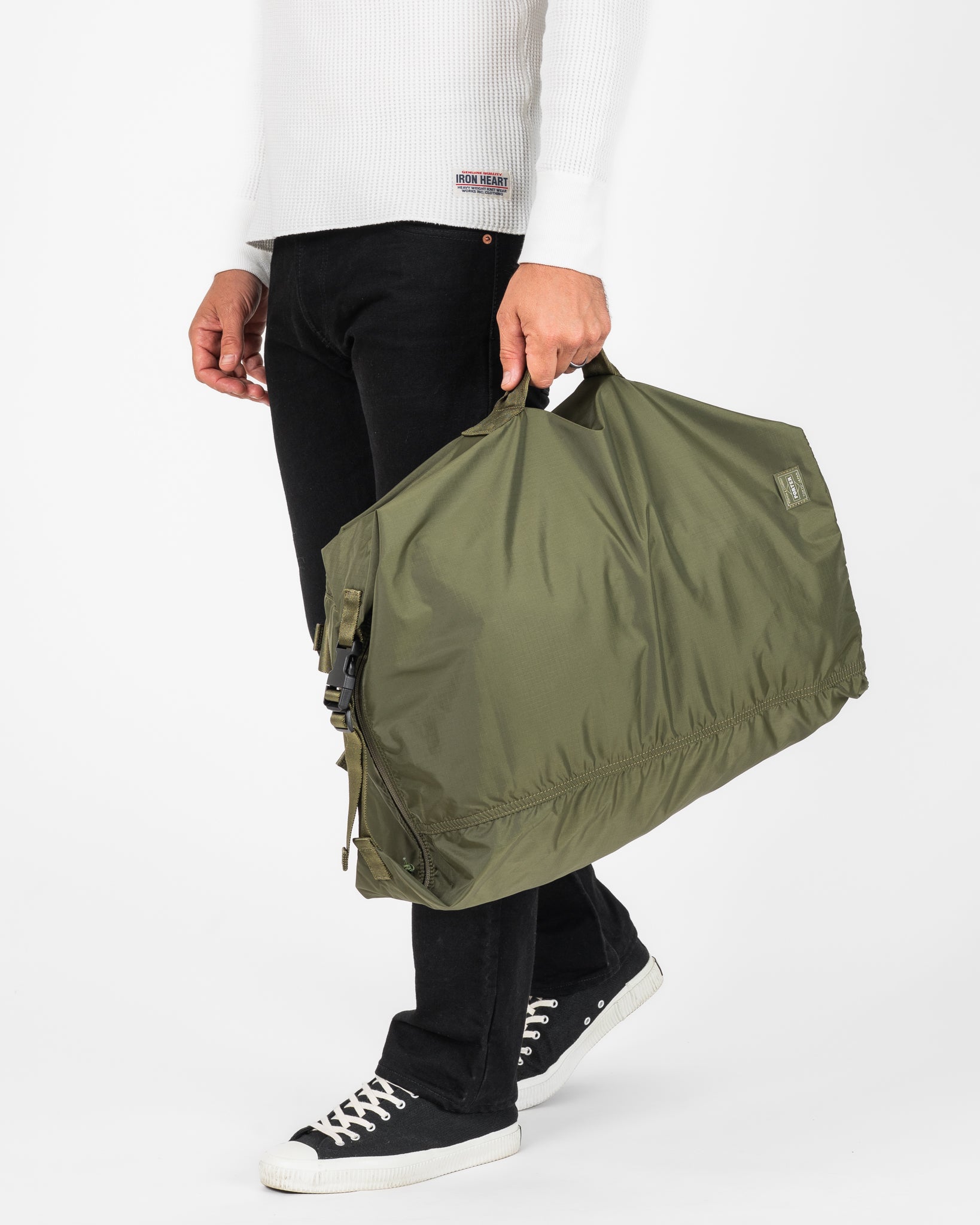 PORTER / FLEX BONSAC(S) ポーターボンサック　オリーブ Porter - Yoshida & Co. - Flex Bonsac Bag - Olive – Iron Heart