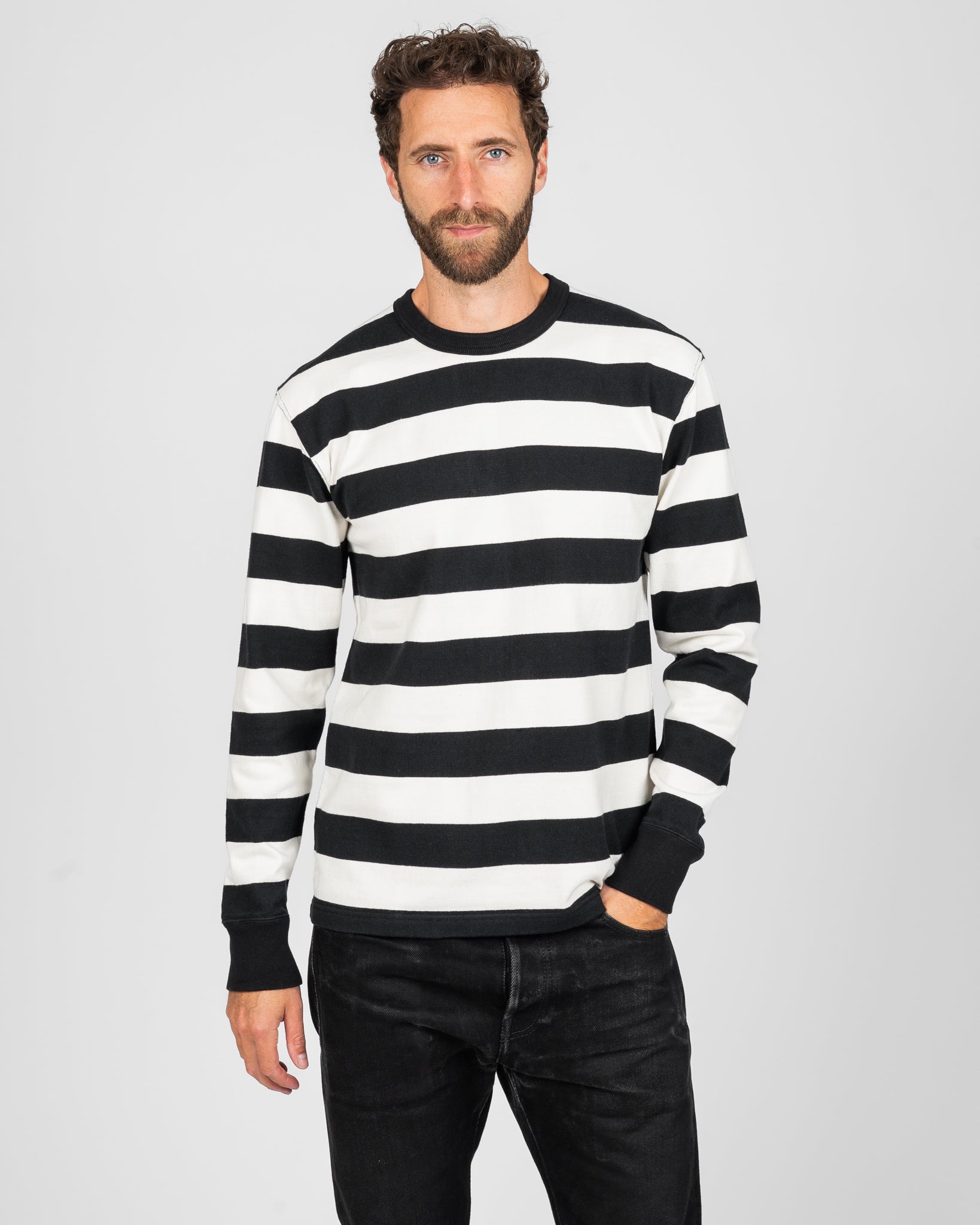 11oz Cotton Knit Long-Sleeved Sweater - Black/White