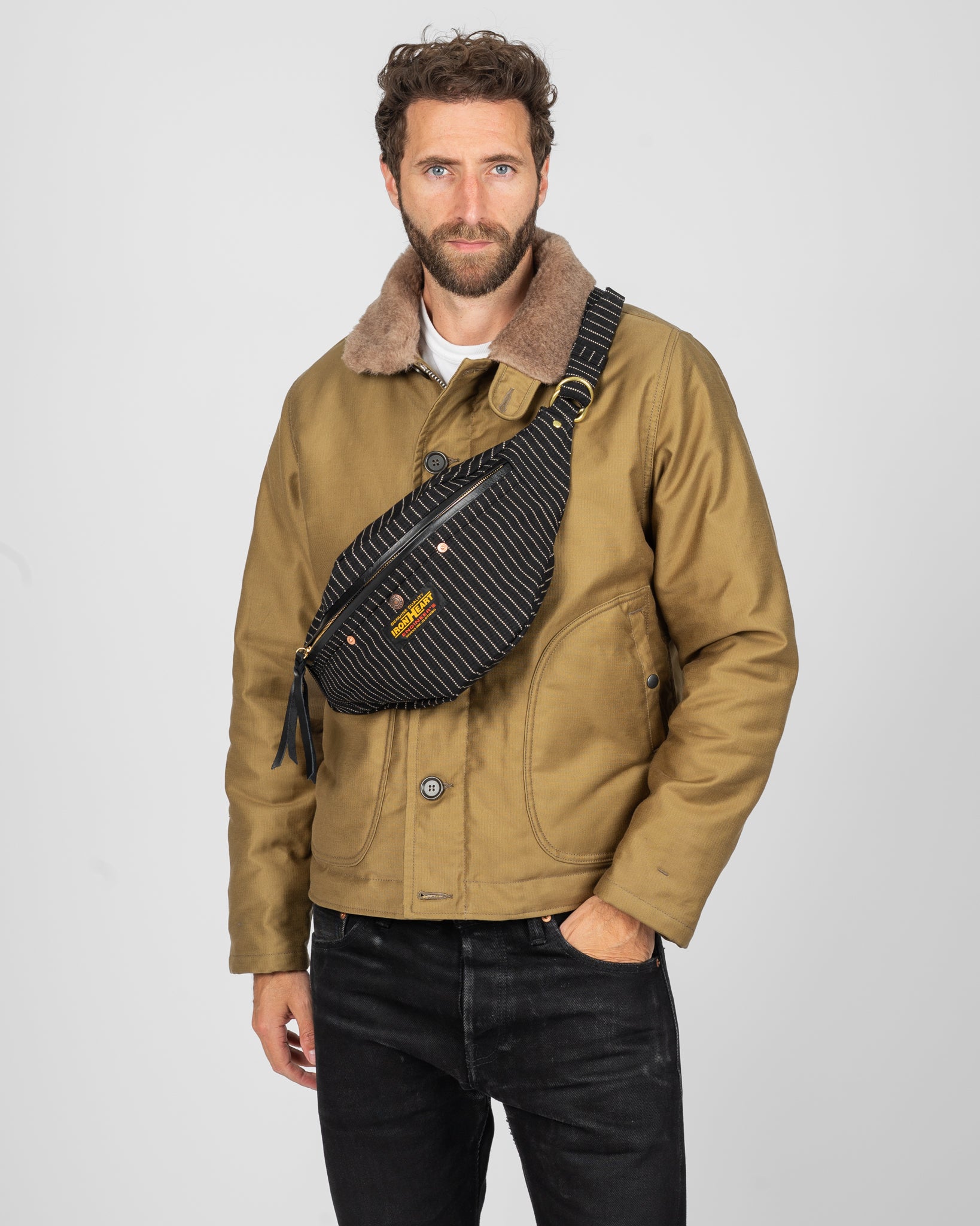 12oz Wabash Waist Bag - Black