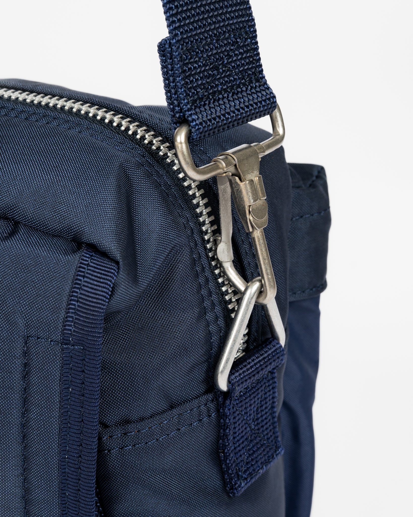 極美品！PORTER / FLASH WAIST BAG NAVY FLASH(フラッシュ) WAIST BAG(L) | 吉田カバンホームページ | YOSHIDA