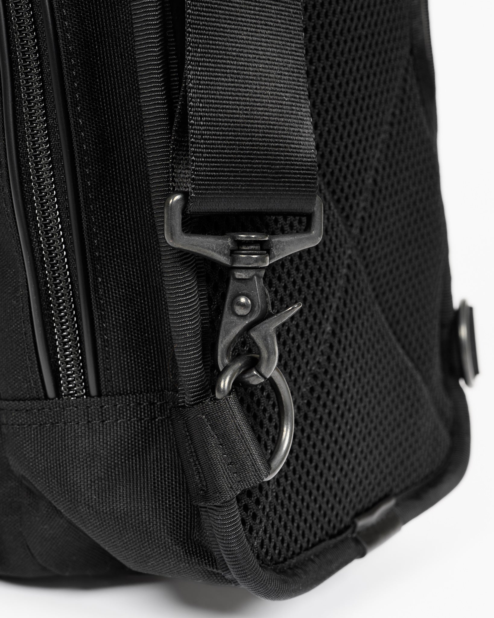 Porter - Yoshida & Co. - Hybrid Sling Shoulder Bag - Black – Iron
