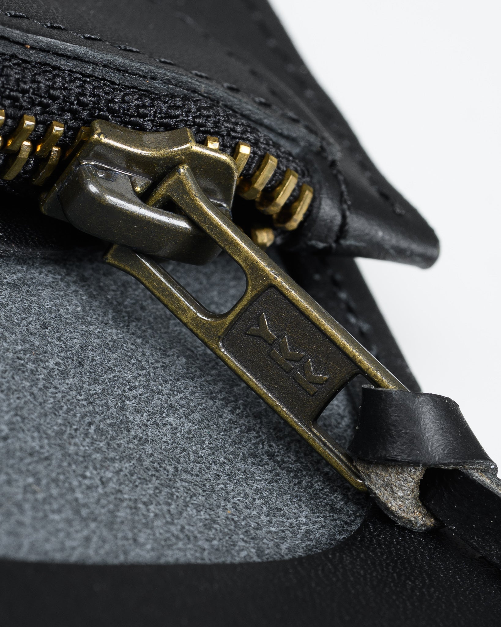 OGL Trucker Wallet - Black – Iron Heart