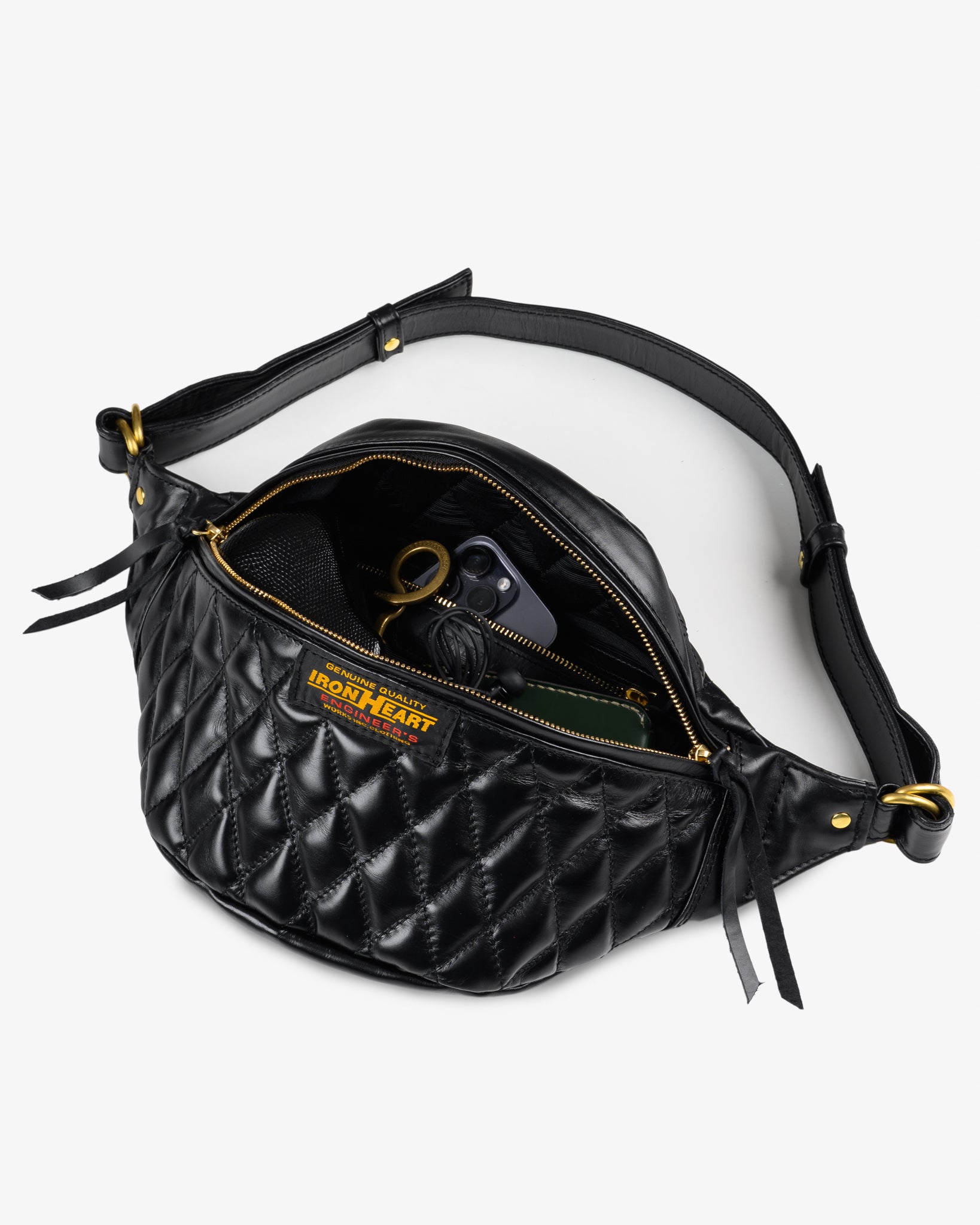 Iron Heart Diamond Stitched Leather Waist Bag Black