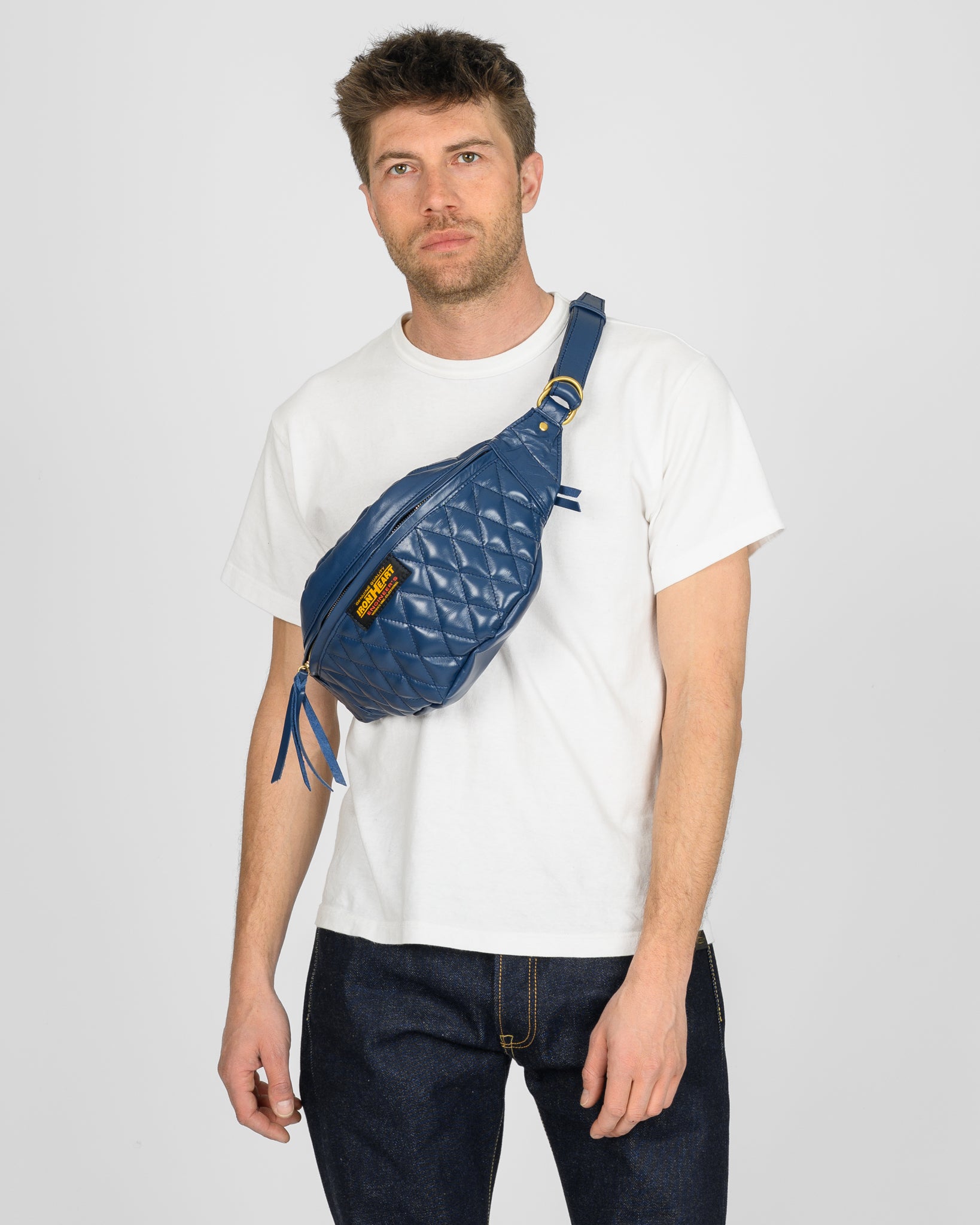 Iron Heart Diamond Stitched Leather Waist Bag Navy