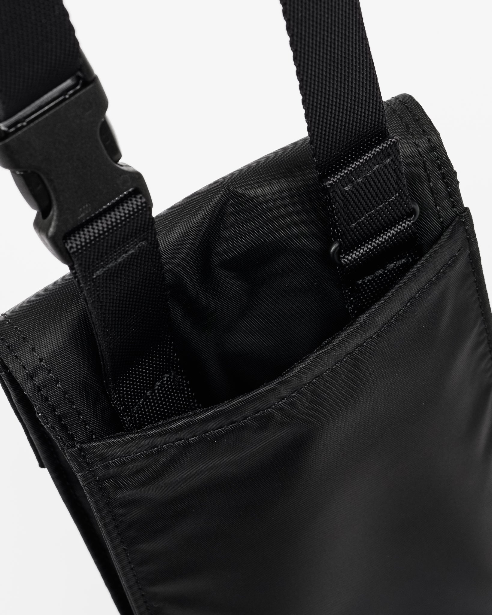 Porter - Yoshida & Co. - PACKS Navigator Shoulder Bag – Iron Heart