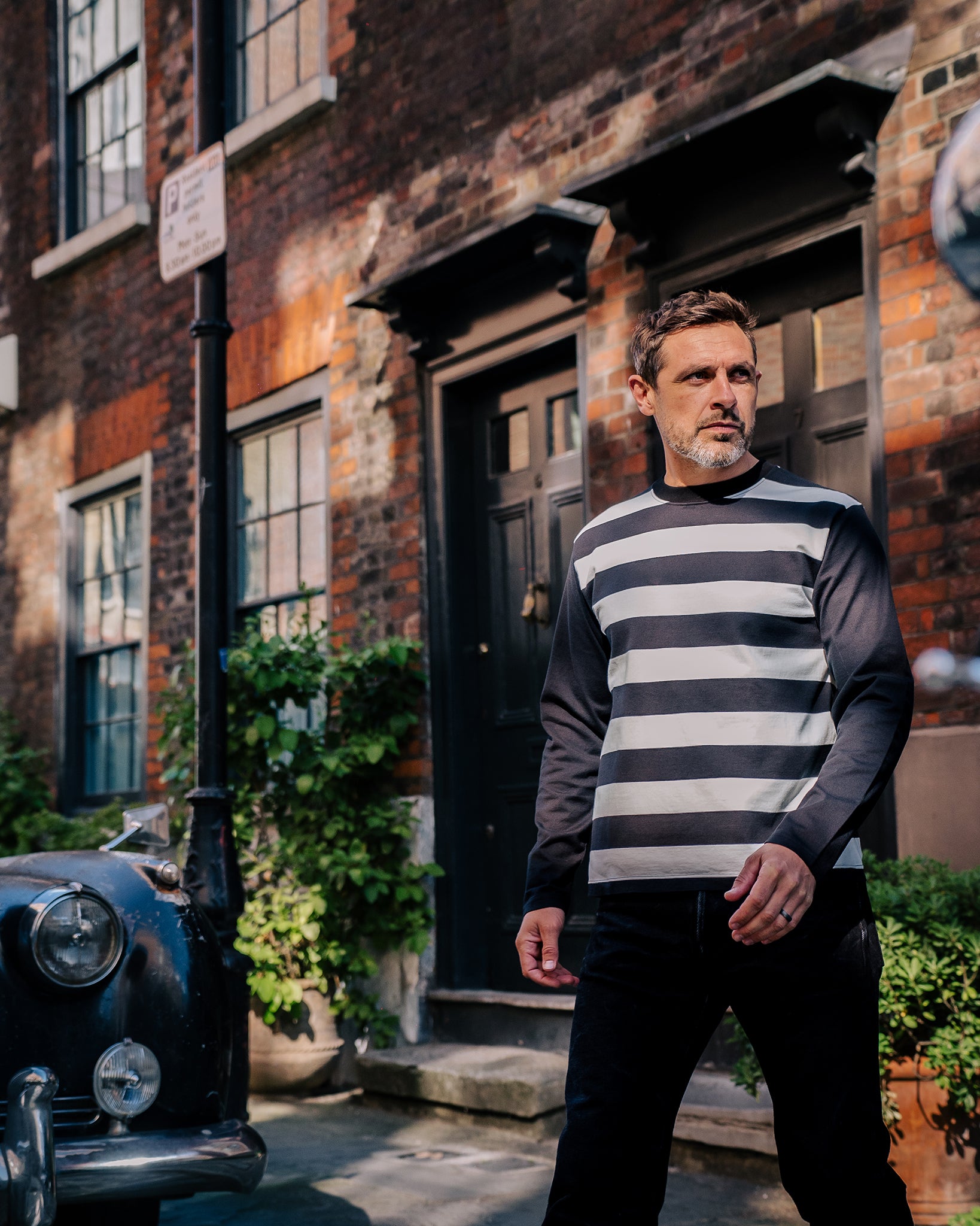 7.5oz Cotton Long-Sleeved Crew Neck Border Tee - Striped Body with