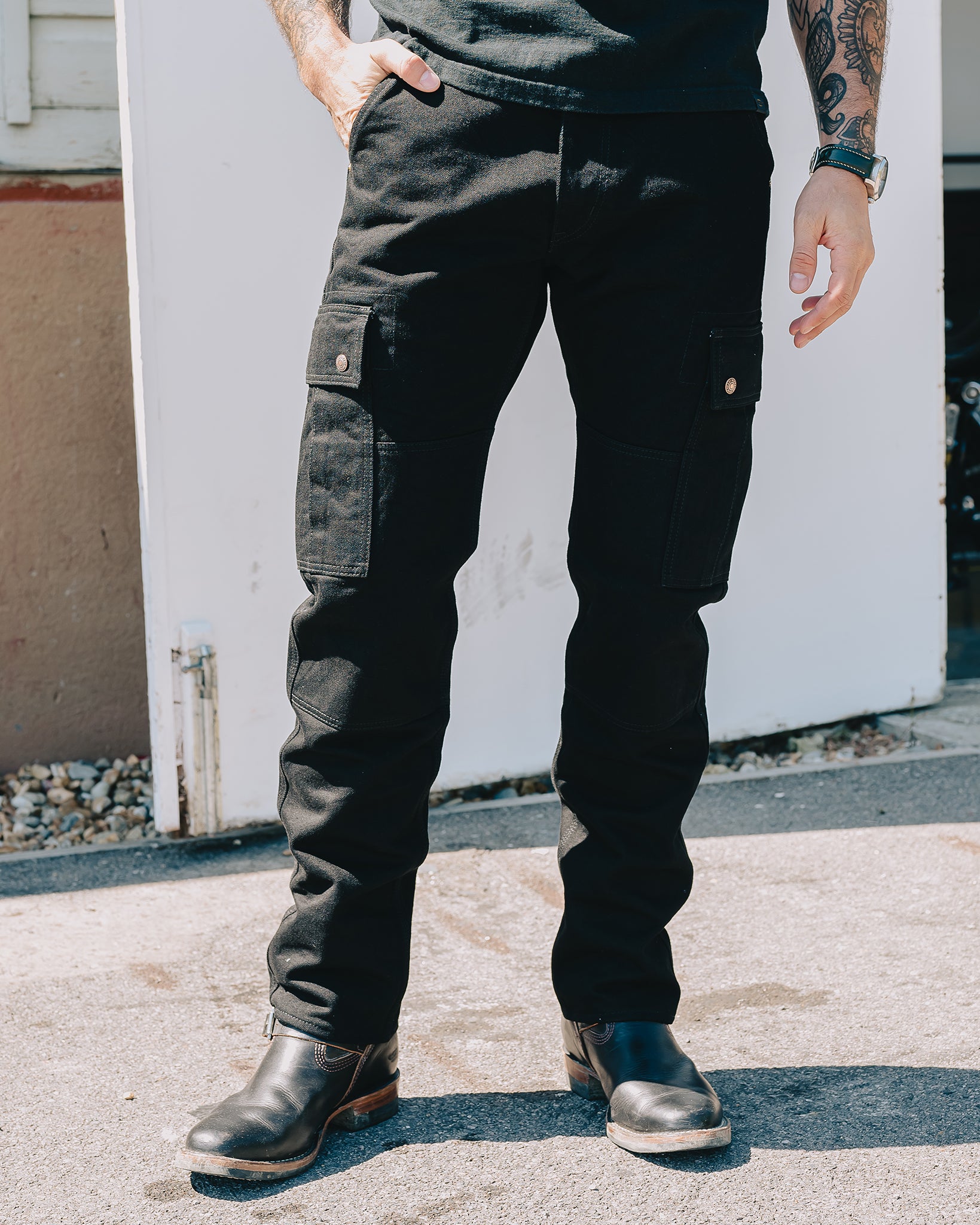 Radiant Belt cargo black denim The Black Denim Cargo Pants. – Alles™️