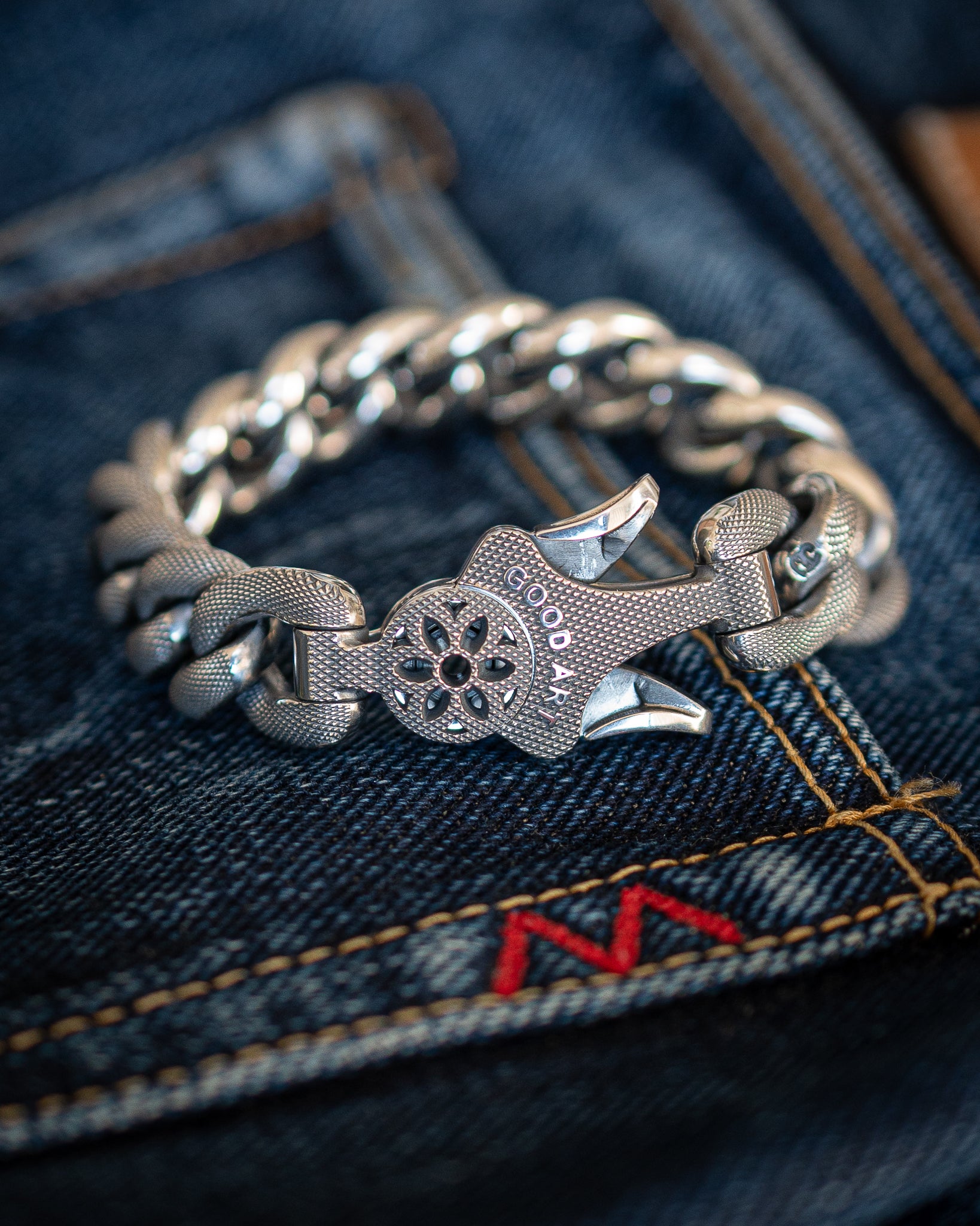アクセサリー SMG custom bracelet GOOD ART HLYWD Model 10 Goosebump Bracelet Size B - Sterling